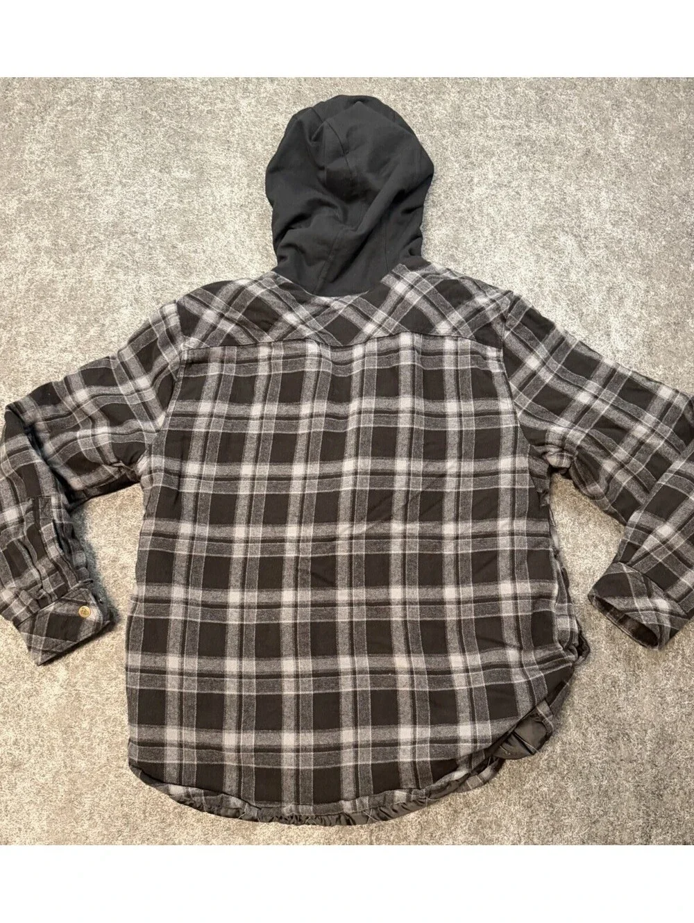 Legendary Whitetails casual colder